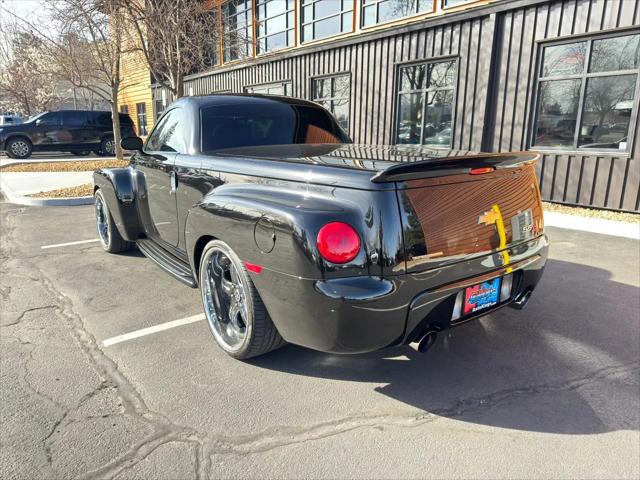 2004 Chevrolet SSR LS