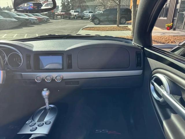 2004 Chevrolet SSR LS