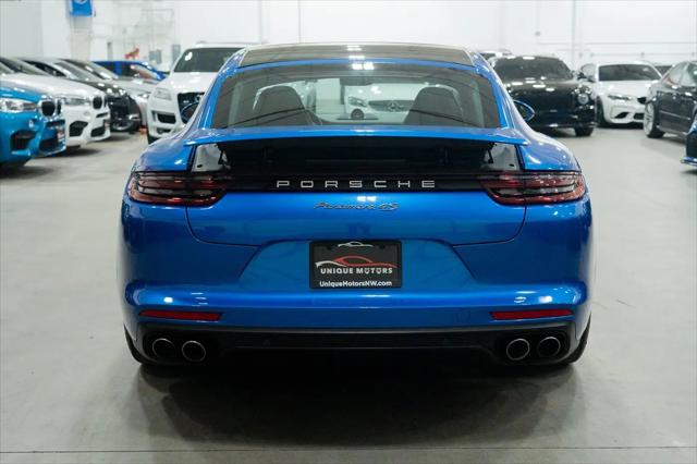2017 Porsche Panamera 4S
