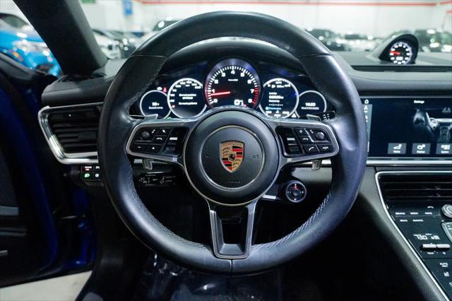 2017 Porsche Panamera 4S