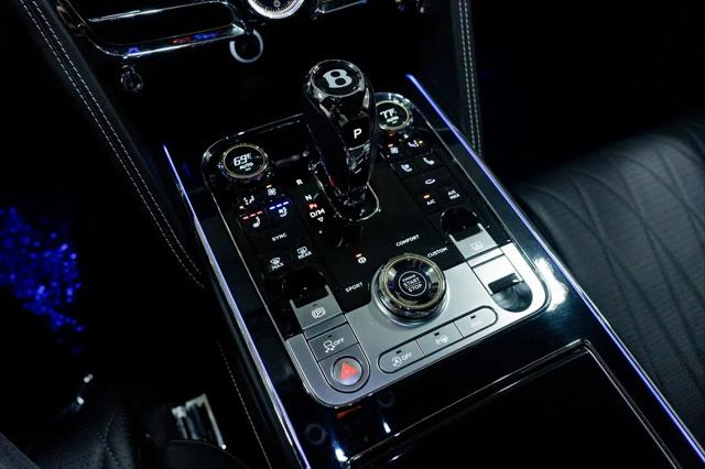 2021 Bentley Flying Spur V8