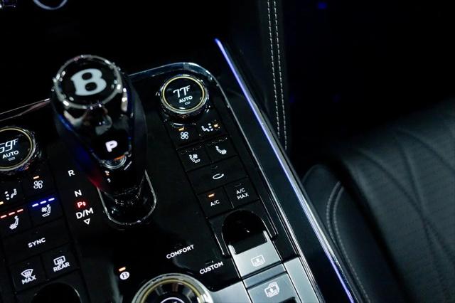 2021 Bentley Flying Spur V8