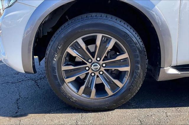 2017 Nissan Armada Platinum