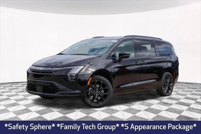 2027 Chrysler Pacifica Limited AWD