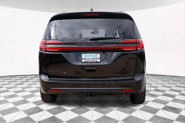 2027 Chrysler Pacifica Limited AWD