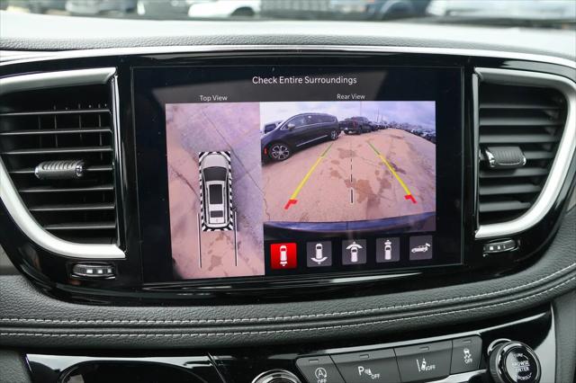2027 Chrysler Pacifica Limited AWD