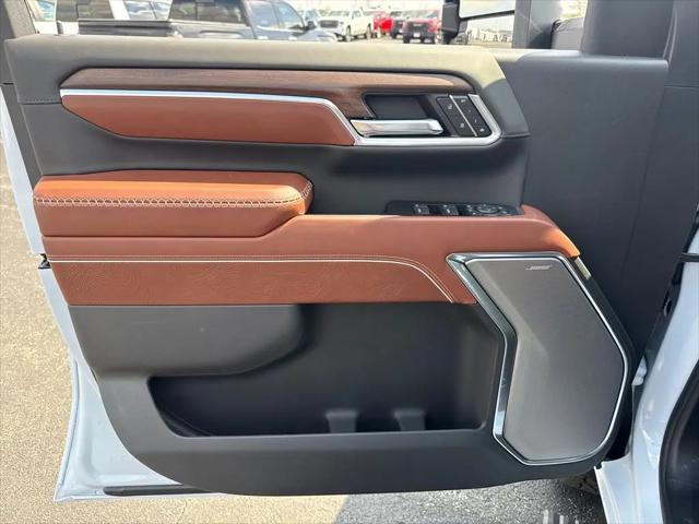 2026 GMC Sierra 2500HD Crew Cab, Standard Bed, Denali Ultimate, 4WD