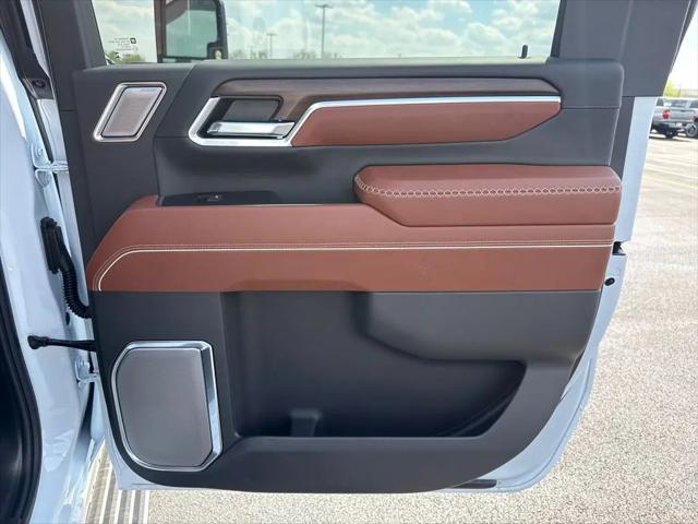 2026 GMC Sierra 2500HD Crew Cab, Standard Bed, Denali Ultimate, 4WD
