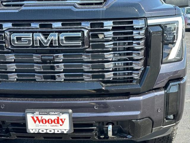 2026 GMC Sierra 2500HD Crew Cab, Standard Bed, Denali Ultimate, 4WD