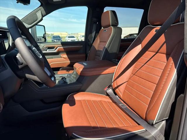 2026 GMC Sierra 2500HD Crew Cab, Standard Bed, Denali Ultimate, 4WD