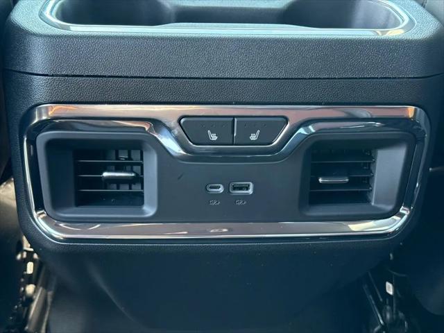 2026 GMC Sierra 2500HD Crew Cab, Standard Bed, Denali Ultimate, 4WD