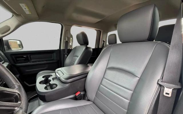 2022 Ram 1500 Classic Tradesman Crew Cab 4x4 5'7" Box