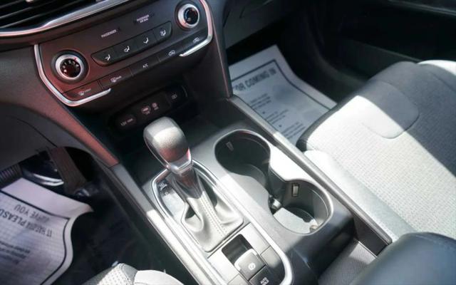 2020 Hyundai Santa Fe SE