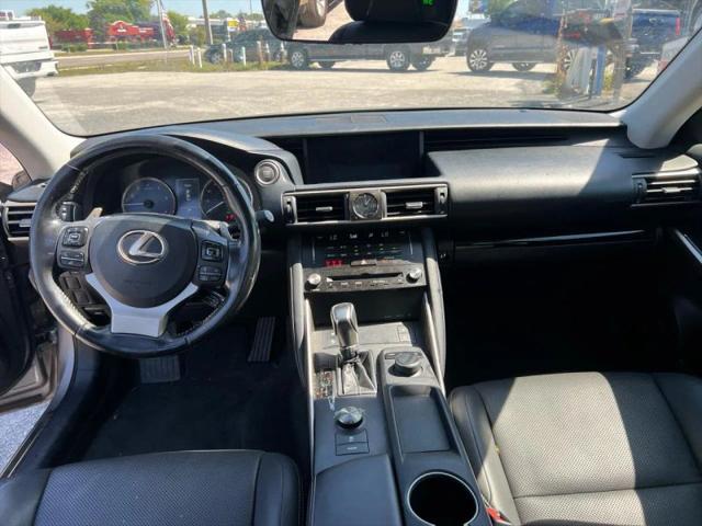 2017 Lexus IS 300 300