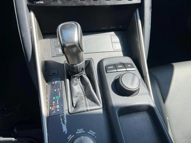 2017 Lexus IS 300 300