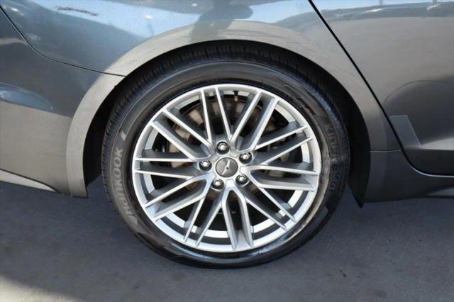 2021 Genesis G70 2.0T RWD