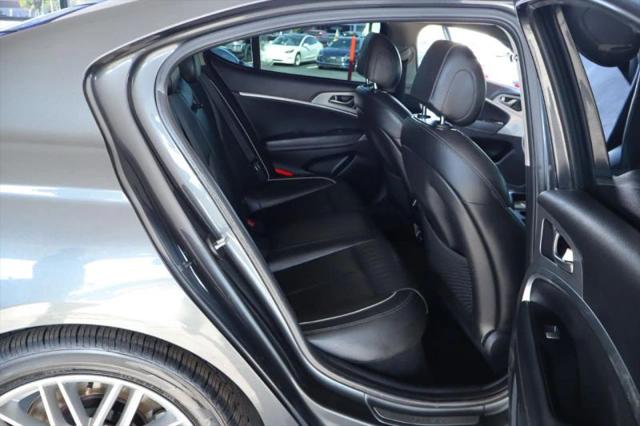 2021 Genesis G70 2.0T RWD