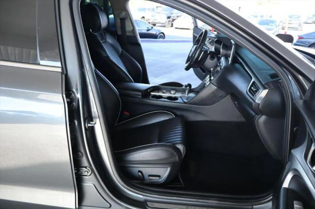 2021 Genesis G70 2.0T RWD