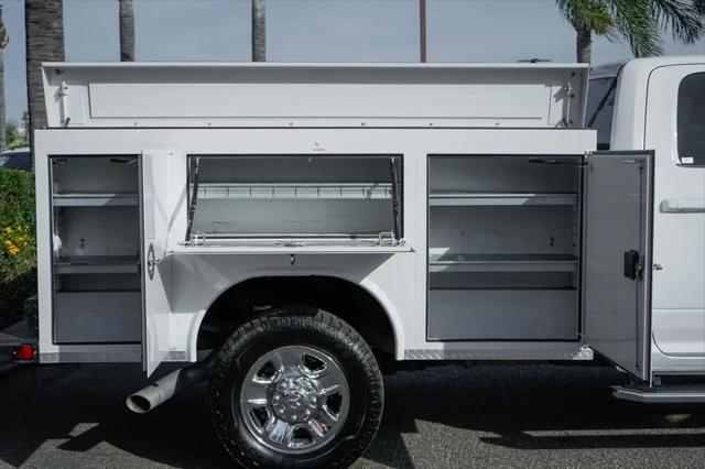 2022 Ram 3500 Big Horn Crew Cab 4x4 8' Box