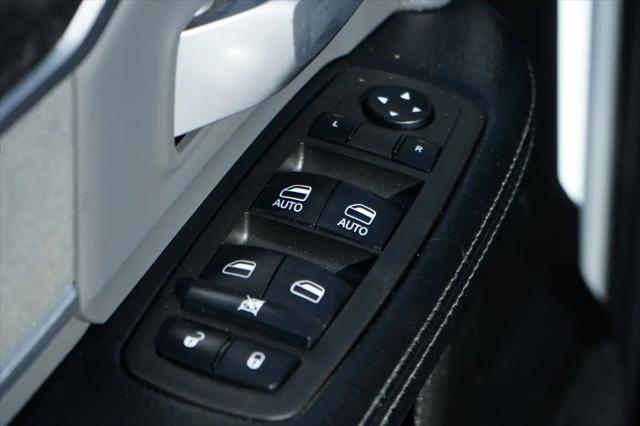 2022 Ram 3500 Big Horn Crew Cab 4x4 8' Box