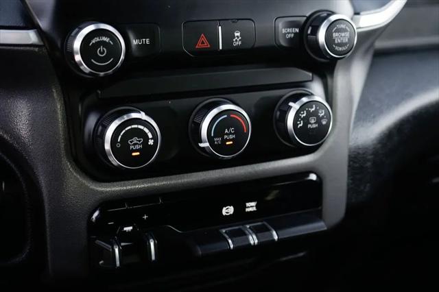 2022 Ram 3500 Big Horn Crew Cab 4x4 8' Box