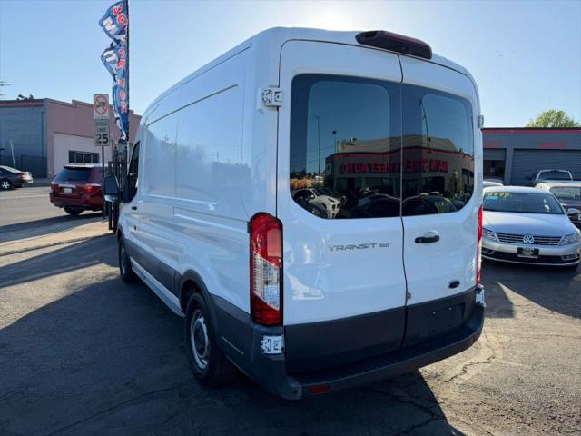 2018 Ford Transit Medium Roof w/Sliding Side Door w/RWB
