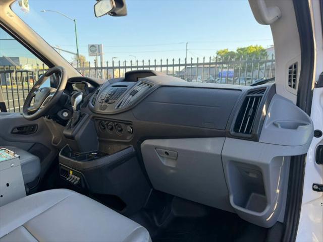 2018 Ford Transit Medium Roof w/Sliding Side Door w/RWB
