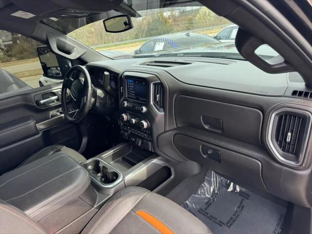 2023 GMC Sierra 2500HD 4WD Crew Cab Standard Bed AT4