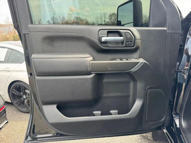 2023 GMC Sierra 2500HD 4WD Crew Cab Standard Bed AT4