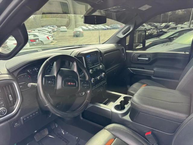 2023 GMC Sierra 2500HD 4WD Crew Cab Standard Bed AT4