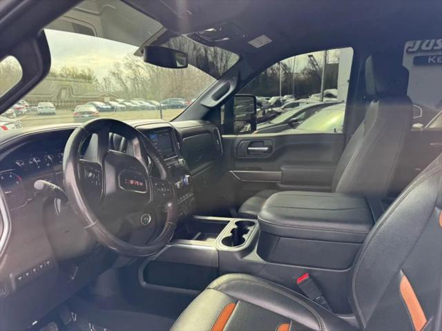 2023 GMC Sierra 2500HD 4WD Crew Cab Standard Bed AT4
