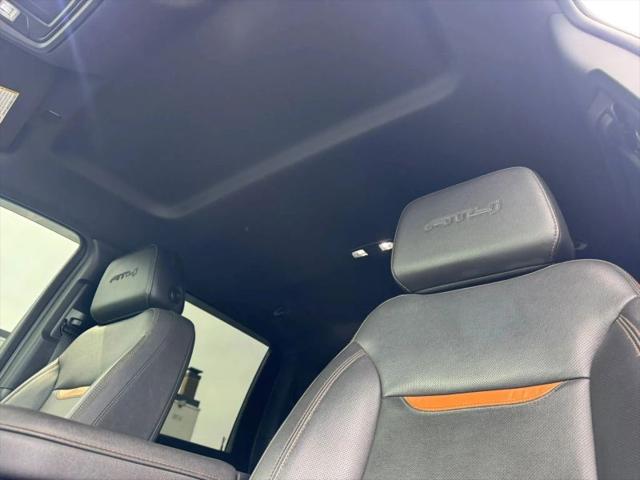 2023 GMC Sierra 2500HD 4WD Crew Cab Standard Bed AT4