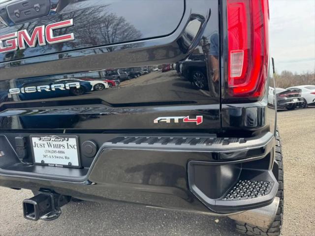 2023 GMC Sierra 2500HD 4WD Crew Cab Standard Bed AT4