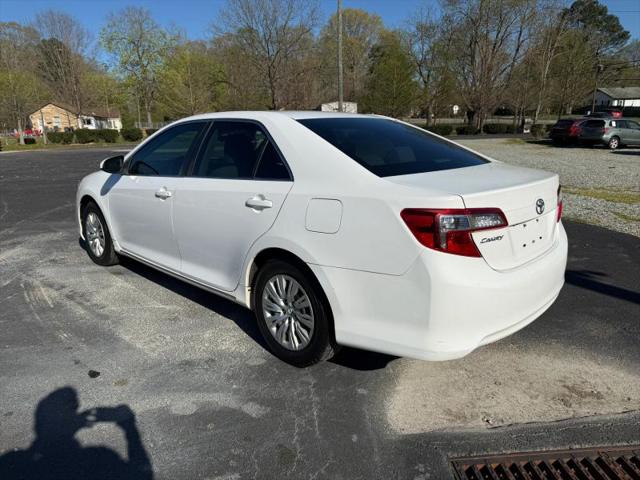 2014 Toyota Camry LE