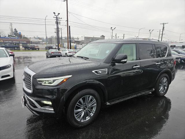 2023 INFINITI QX80 LUXE AWD
