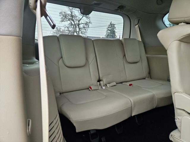 2023 INFINITI QX80 LUXE AWD