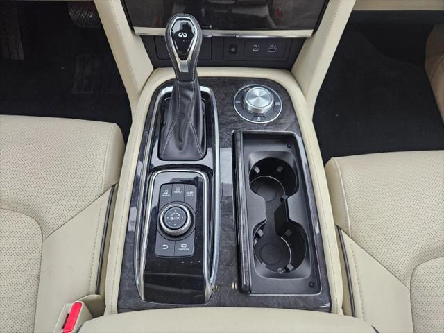 2023 INFINITI QX80 LUXE AWD
