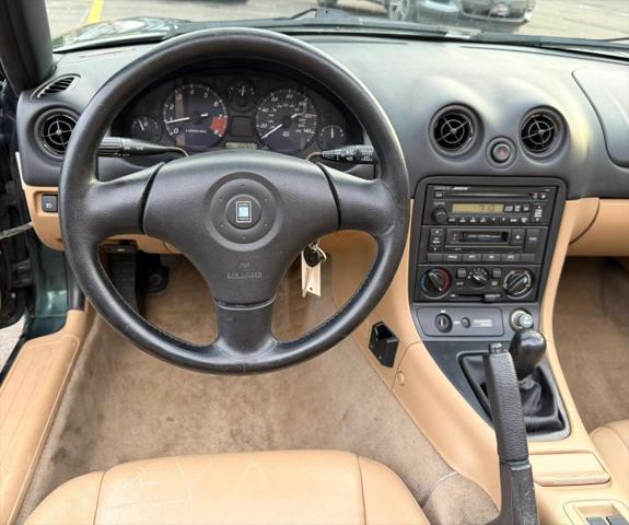 1999 Mazda MX-5 Base