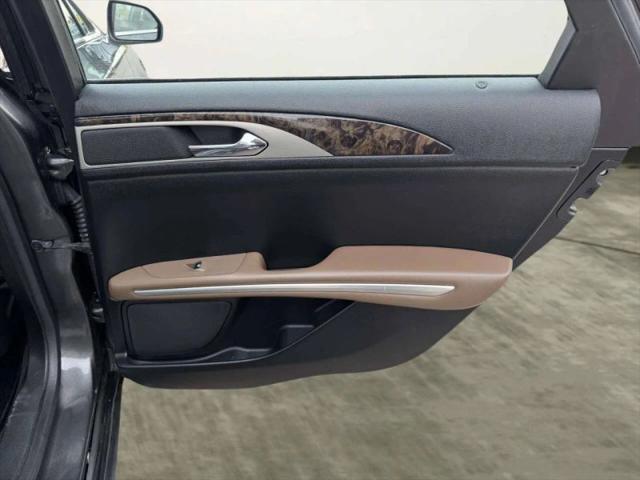 2015 Lincoln MKZ Hybrid Base