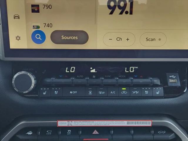 2026 Toyota Tundra Limited CrewMax 6.4' Bed