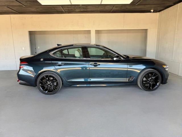 2022 Genesis G70 2.0T AWD