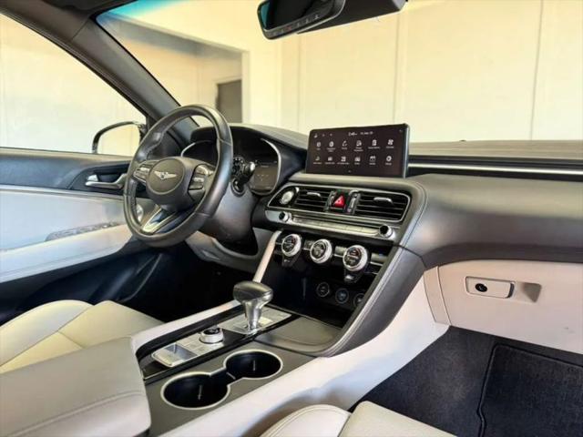 2022 Genesis G70 2.0T AWD