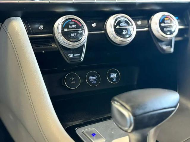 2022 Genesis G70 2.0T AWD