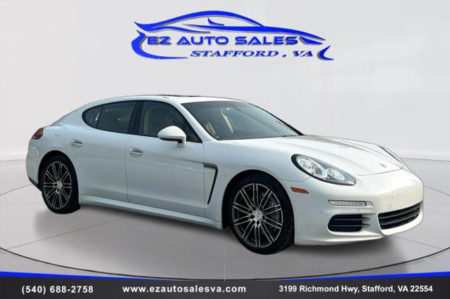 2016 Porsche Panamera 4