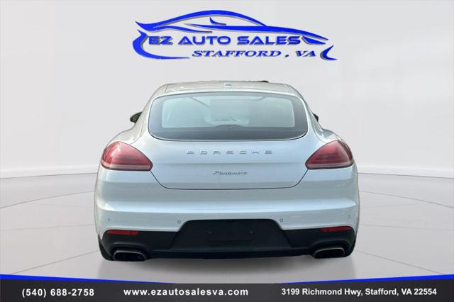 2016 Porsche Panamera 4