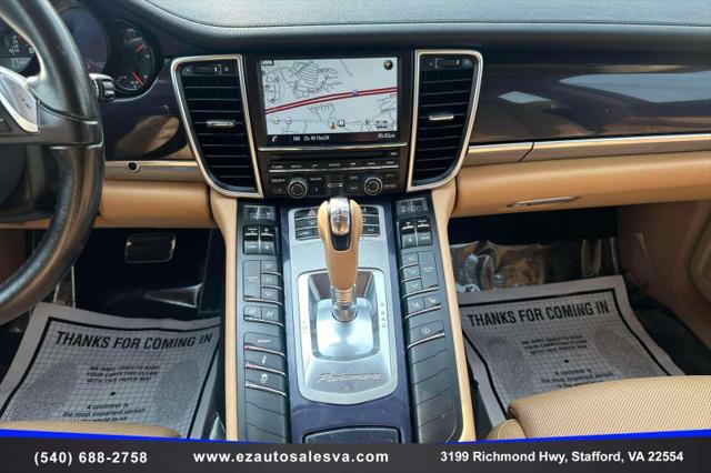 2016 Porsche Panamera 4