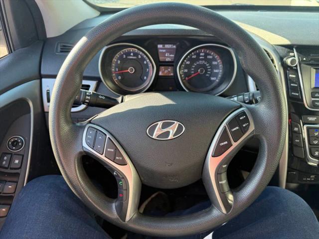 2017 Hyundai Elantra GT Base