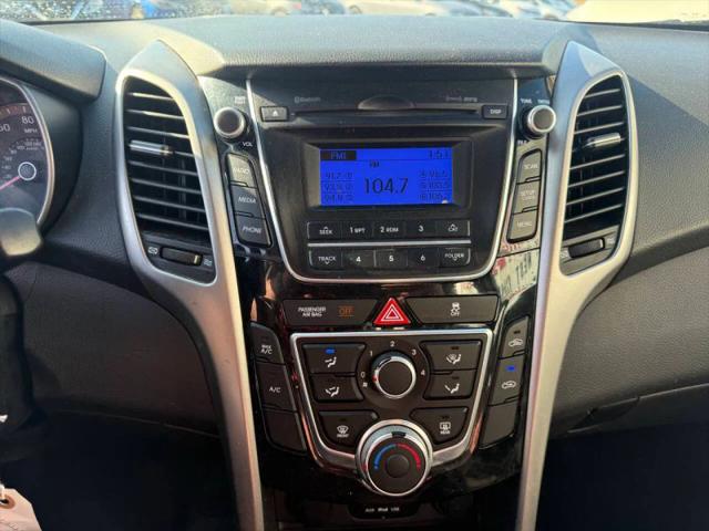 2017 Hyundai Elantra GT Base