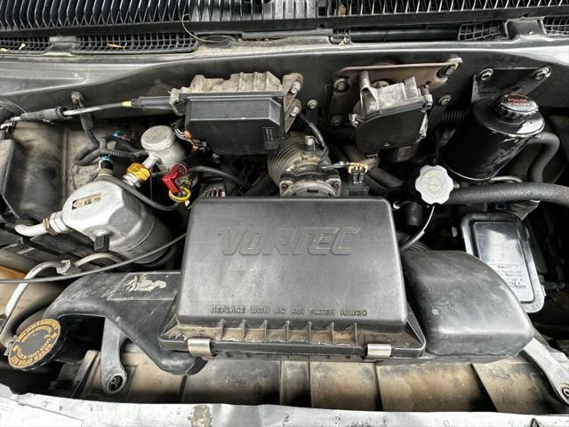 2000 Chevrolet Astro Base