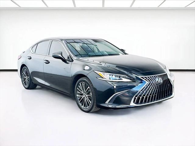 2025 Lexus ES 300h 300h
